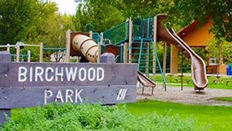 Sign of Birchwood Park in St. Louis Park, MInnesota