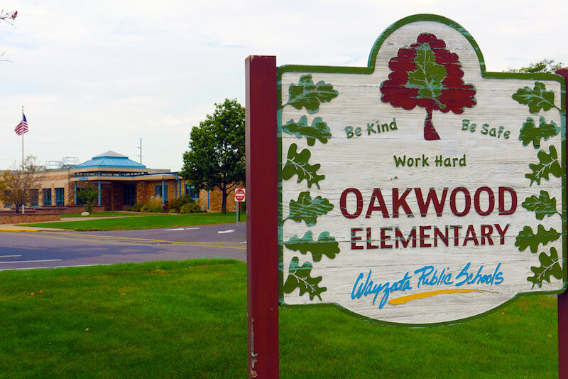 Oakwood Elementary School sign in Plymouth, Minnesota